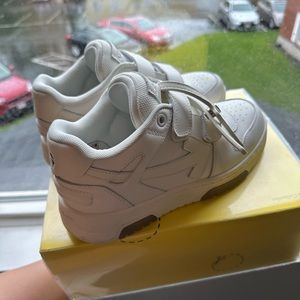Off White Sneakers